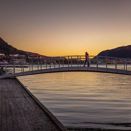 New Penthouse Apartment With Sea View In Bergen Centrum Exteriör bild