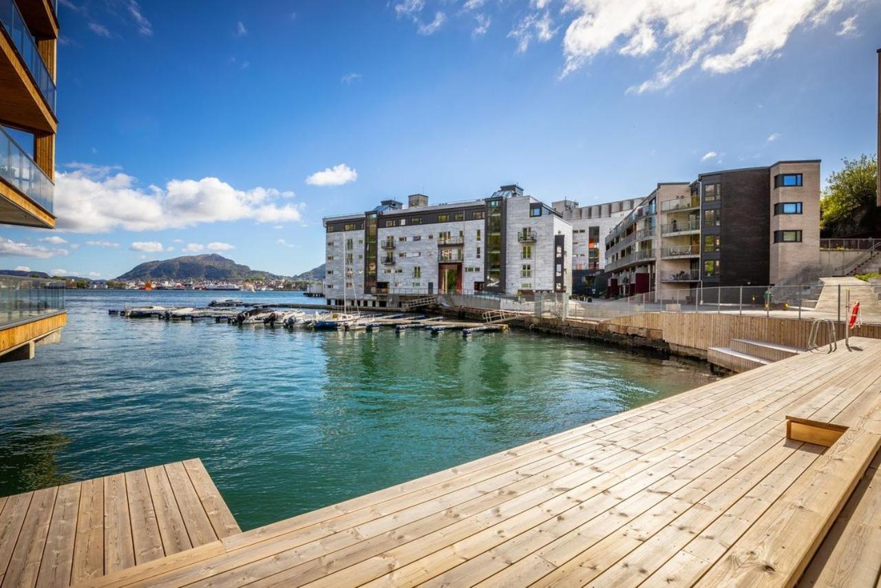 New Penthouse Apartment With Sea View In Bergen Centrum Exteriör bild